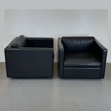Pair of Black Leather Cube Club-Chairs by Charles Pfister for Knoll, 1980s
