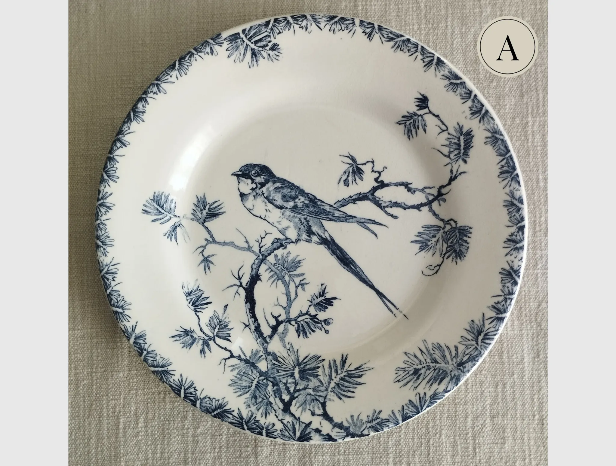 Gien "Provençal" - Set of 3 flat plates Ø 23 cm swallows