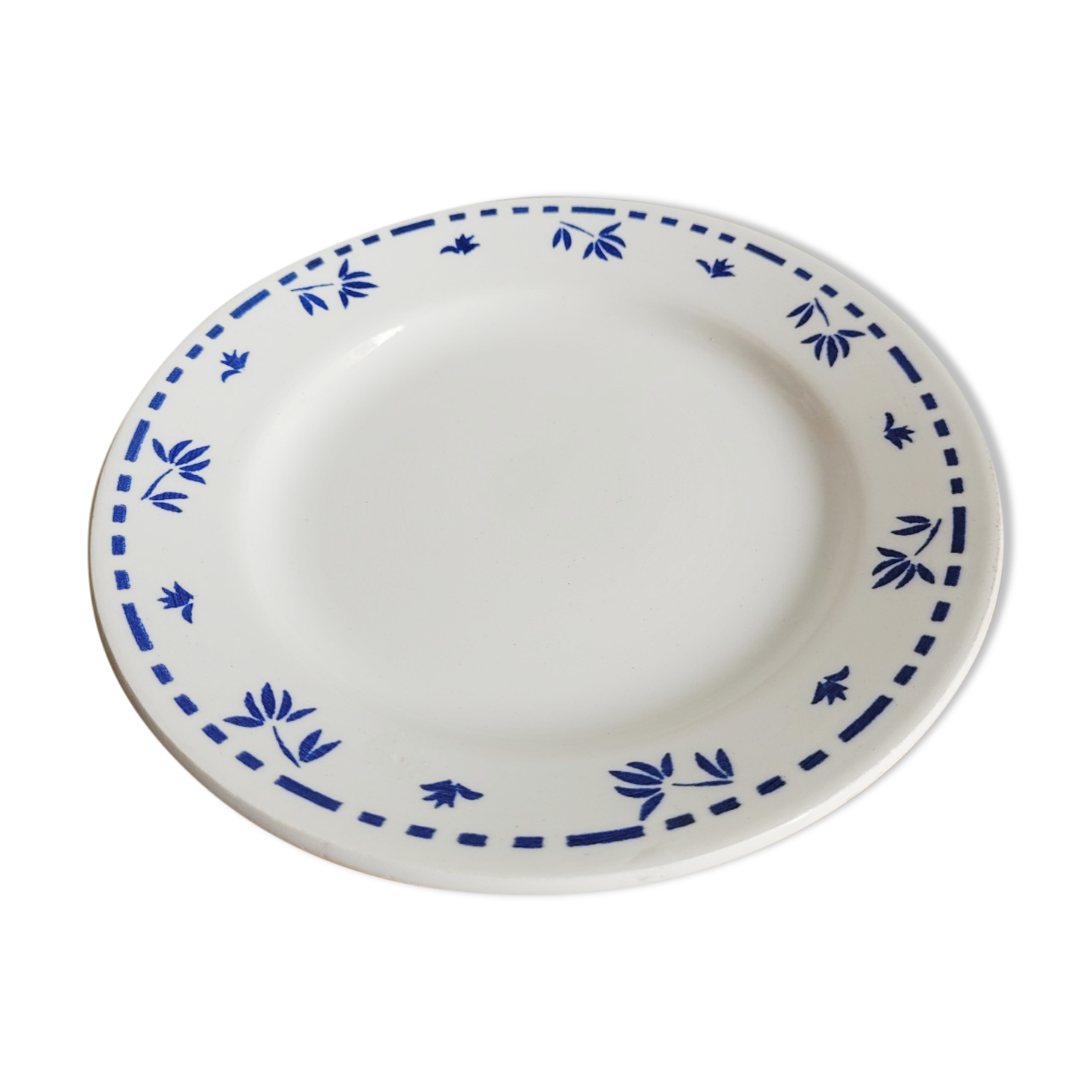 Small opaque porcelain dessert plate