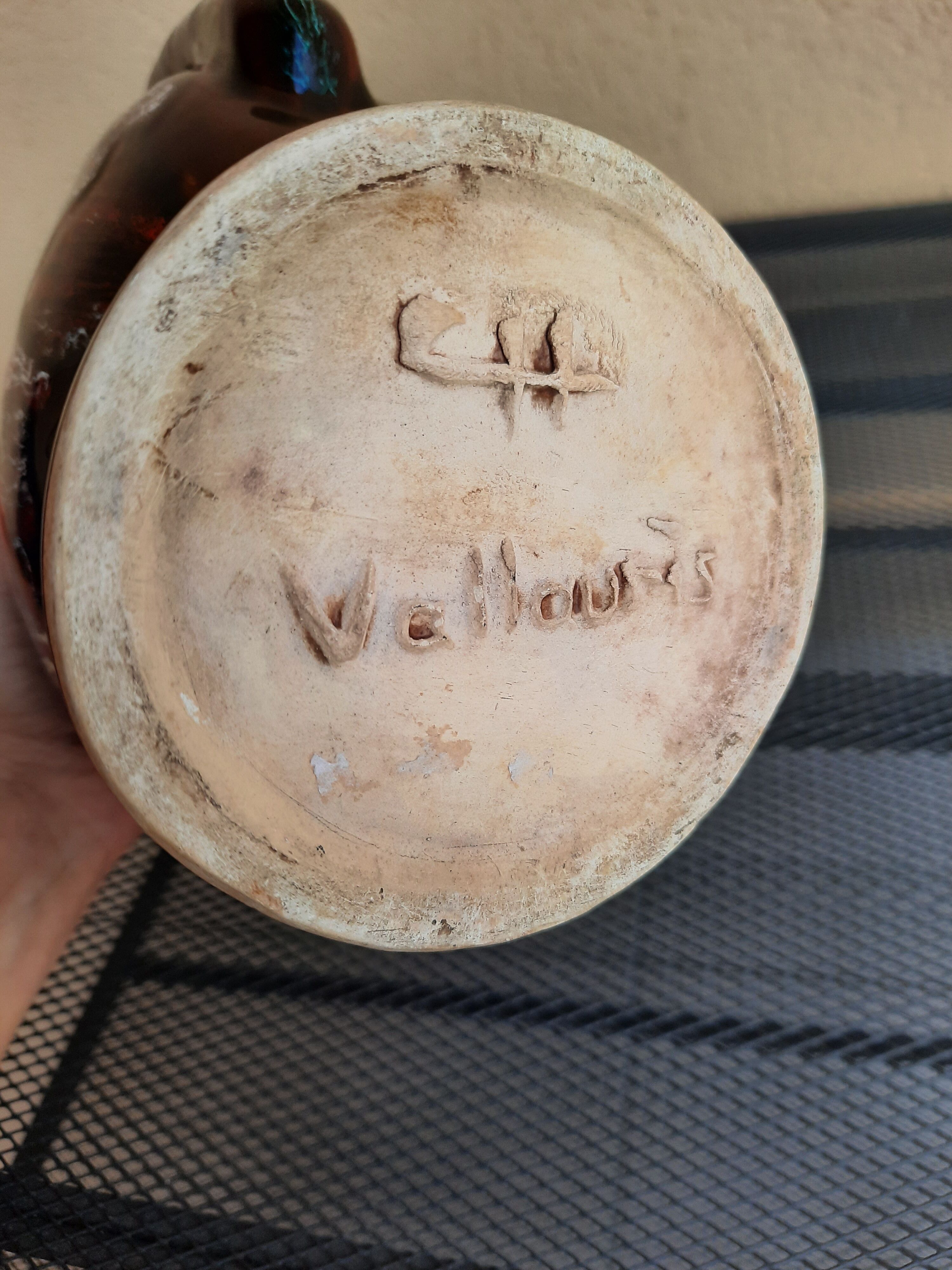 Earthenware pitcher signed vallauris, brown, orange, green, flammé décor, tbe.