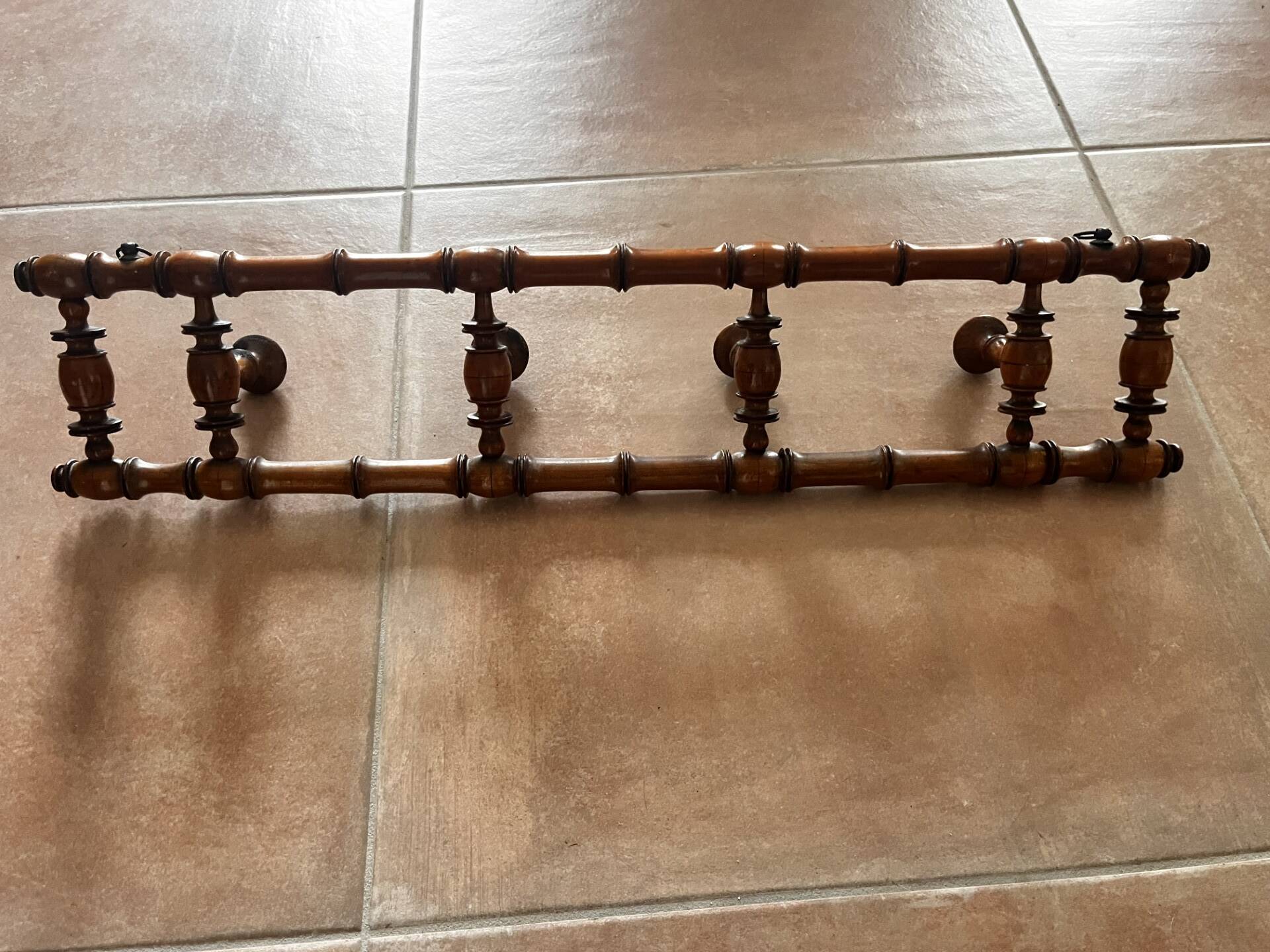 Coat rack