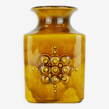 Carsten vase glaçure ambre décor en relief modèle no. 7012-20