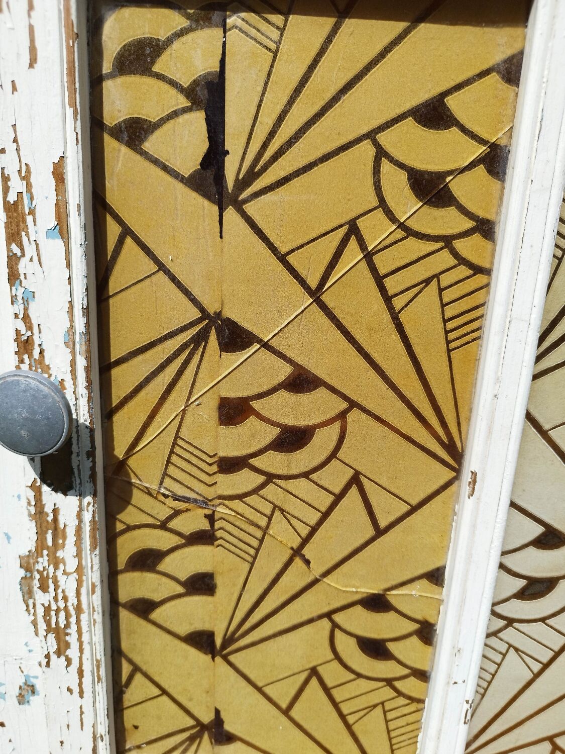 Old glass cabinet pharmacy cabinet