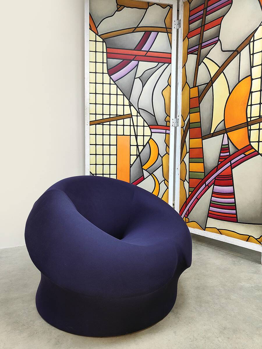 Italian design Up 2000 series Up3 lounge chair Gaetano Pesce B&B Italia