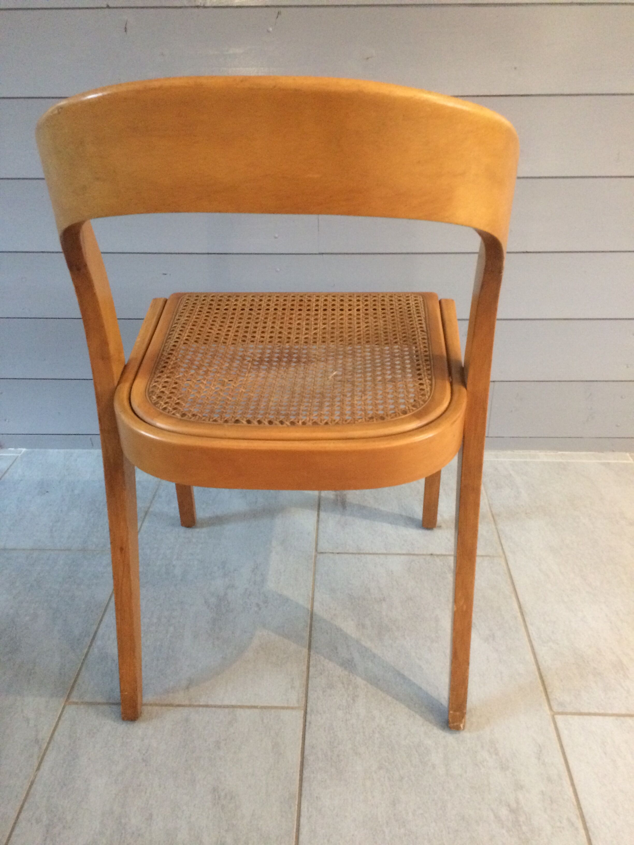 Set of 4 chairs tonneaux cannees