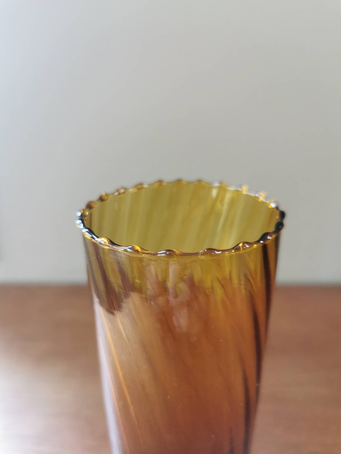 6 large vintage tube glasses