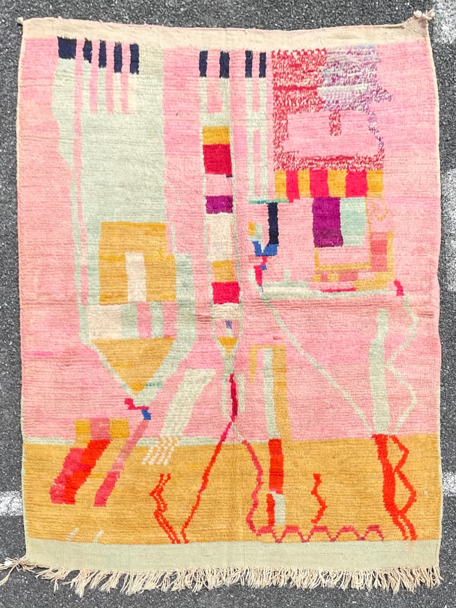 Colorful rugs berbere boujad