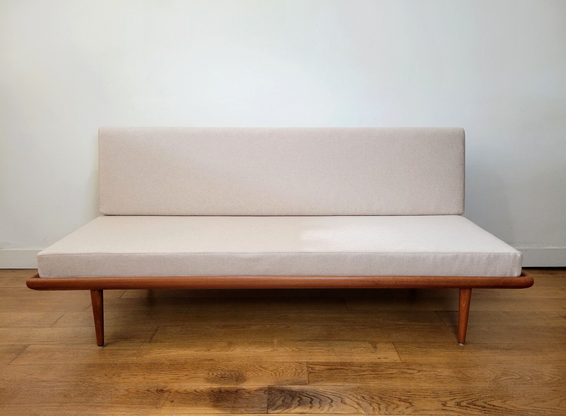 Vintage Danish sofa, Minerva model by Peter Hvidt & Orla Molgaard-Nielsen