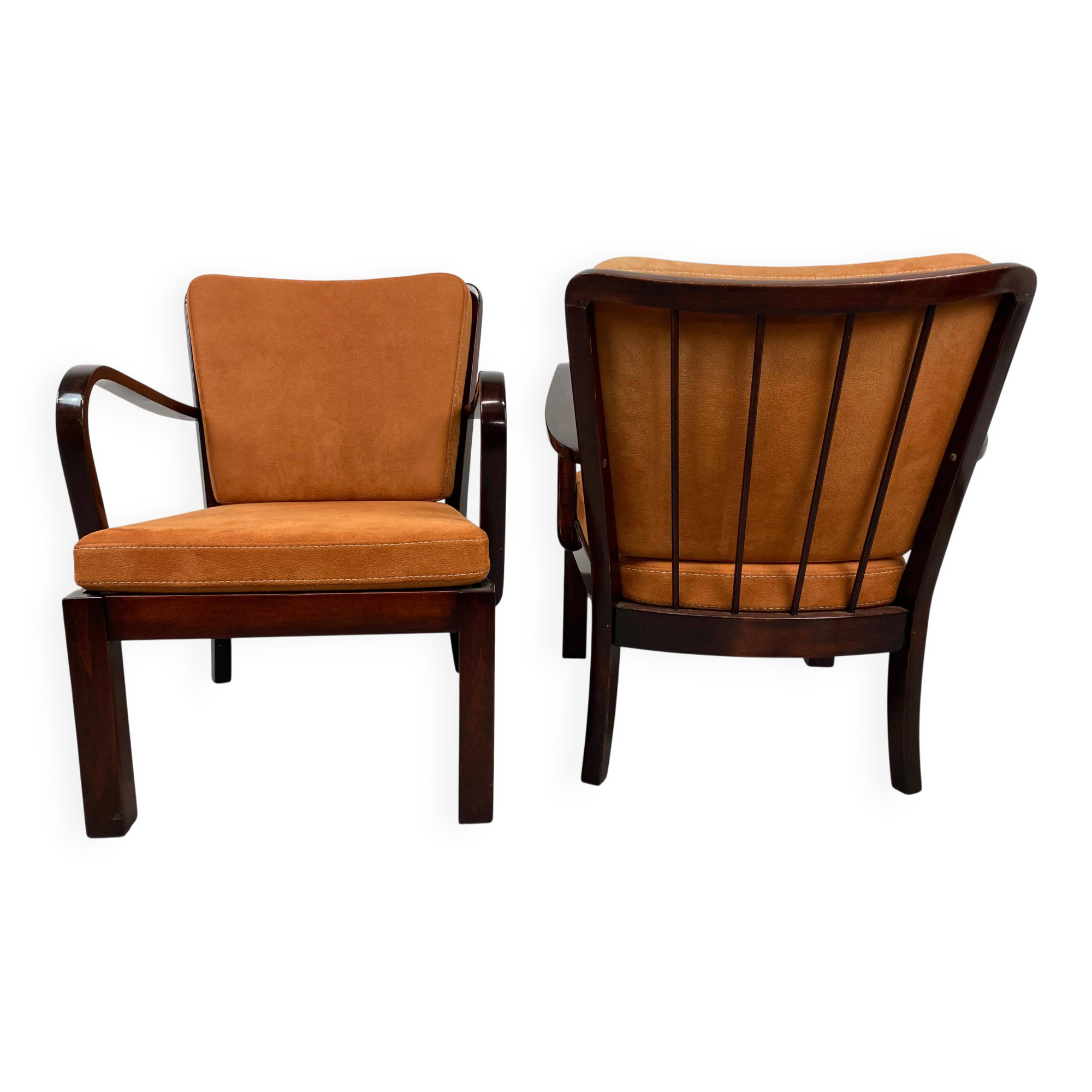 Paire de fauteuils Thonet Mundus