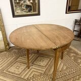 Round folding table in walnut