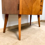 Scandinavian storage unit