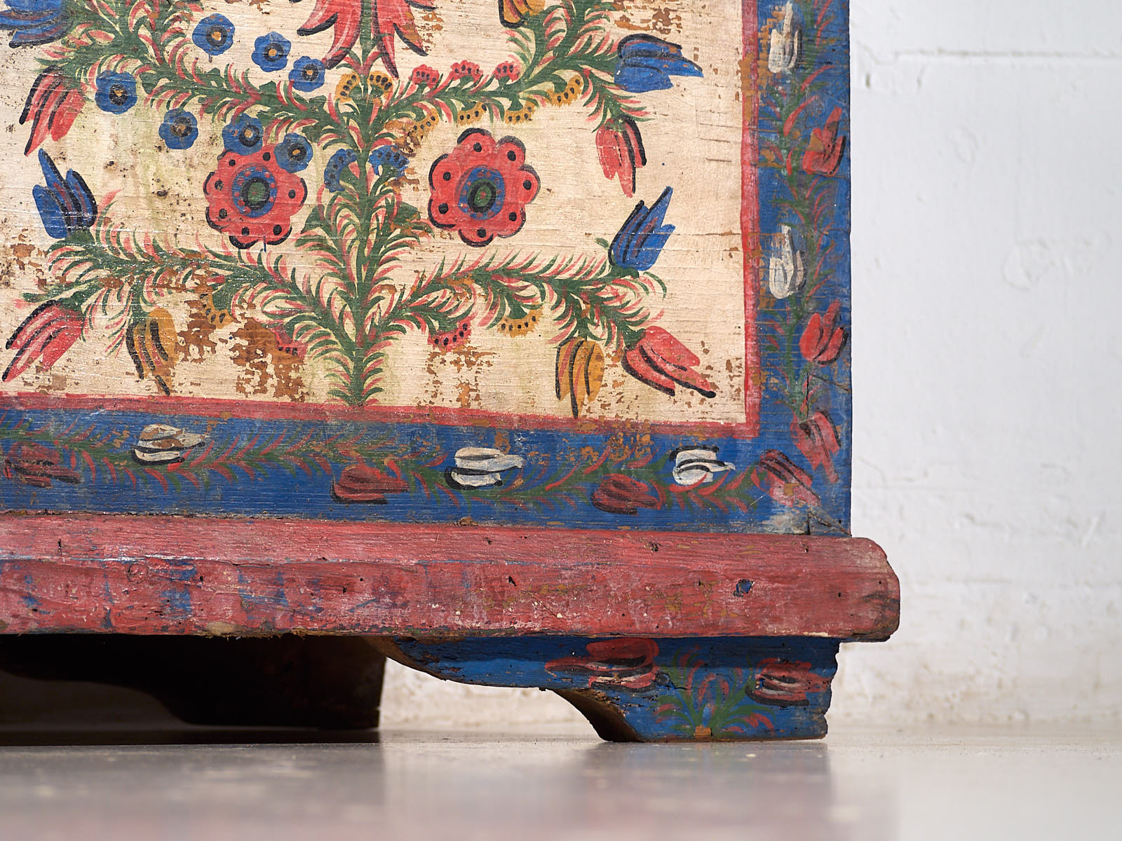 Antique blue folk art style chest (c.1920)
