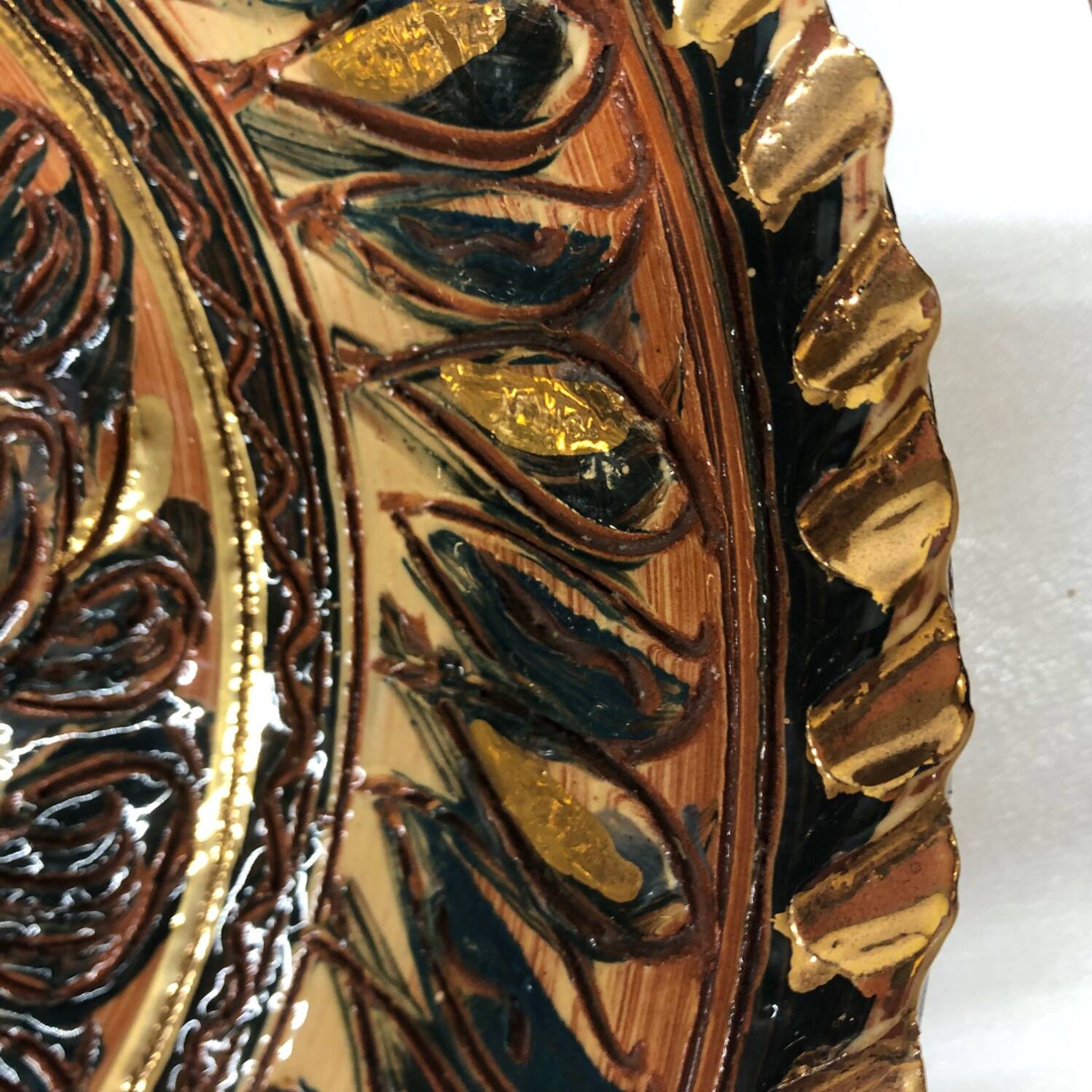 Plat en céramique de Nimy par Georges Destrebecq