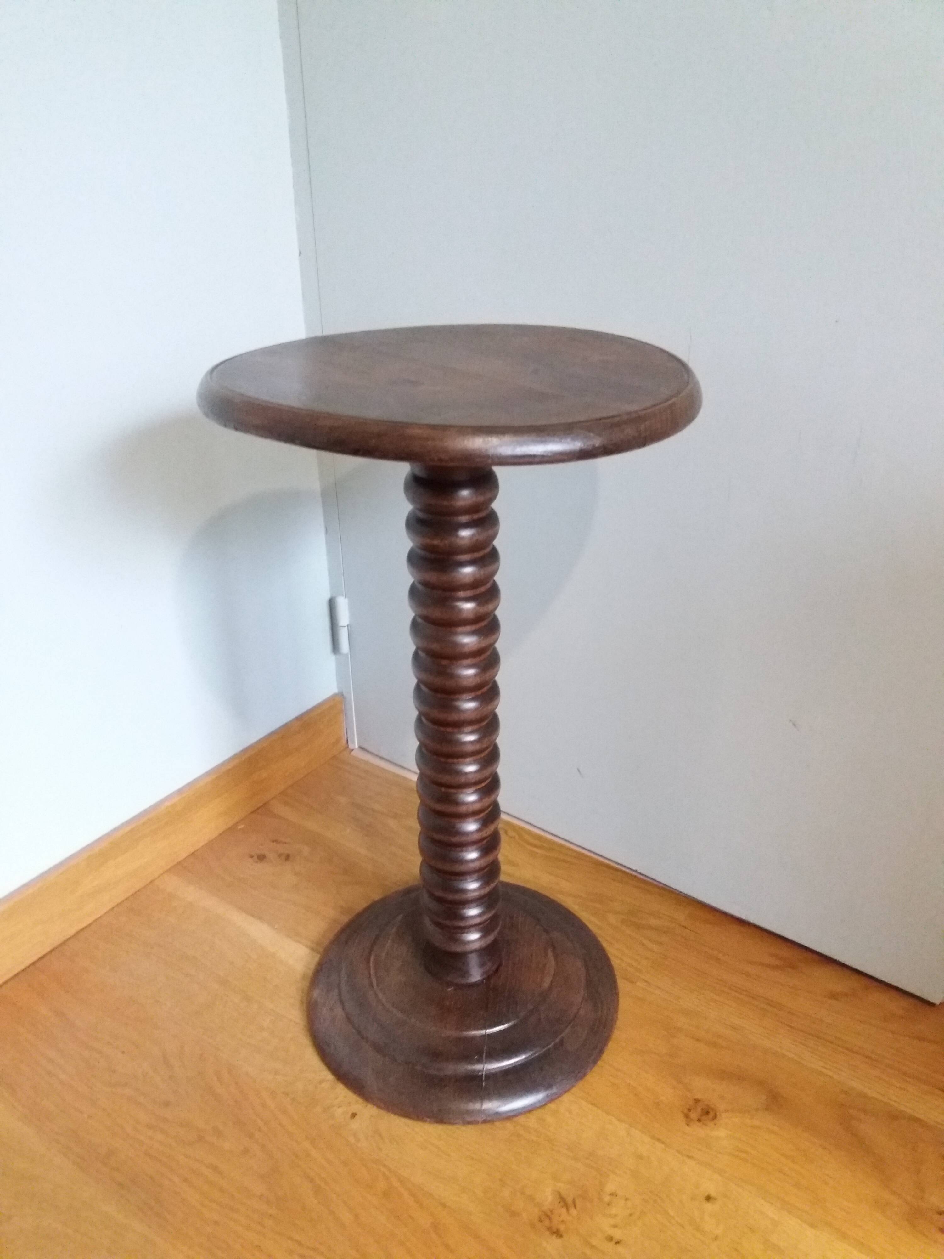 Art Deco ringed turned wood harness