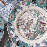 12 plates with large dish, Boch Frères Canton