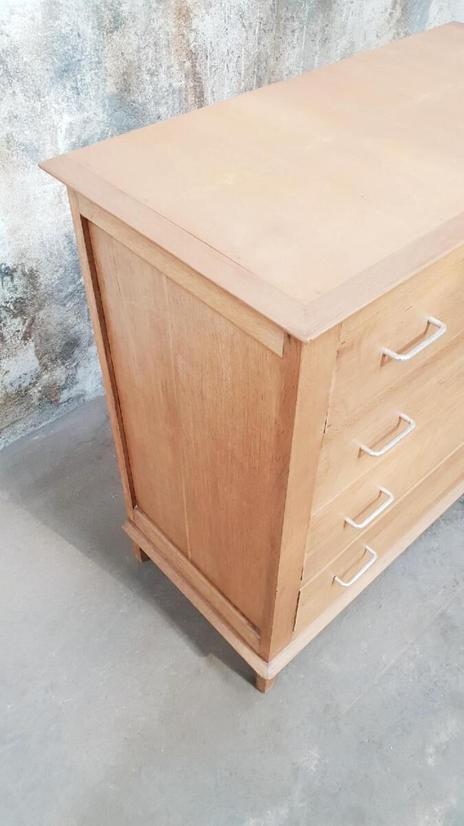 Vintage chest of drawers