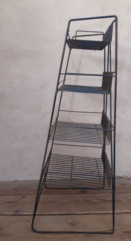 Display metal store shelves