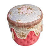 Pouf en style de boudoir