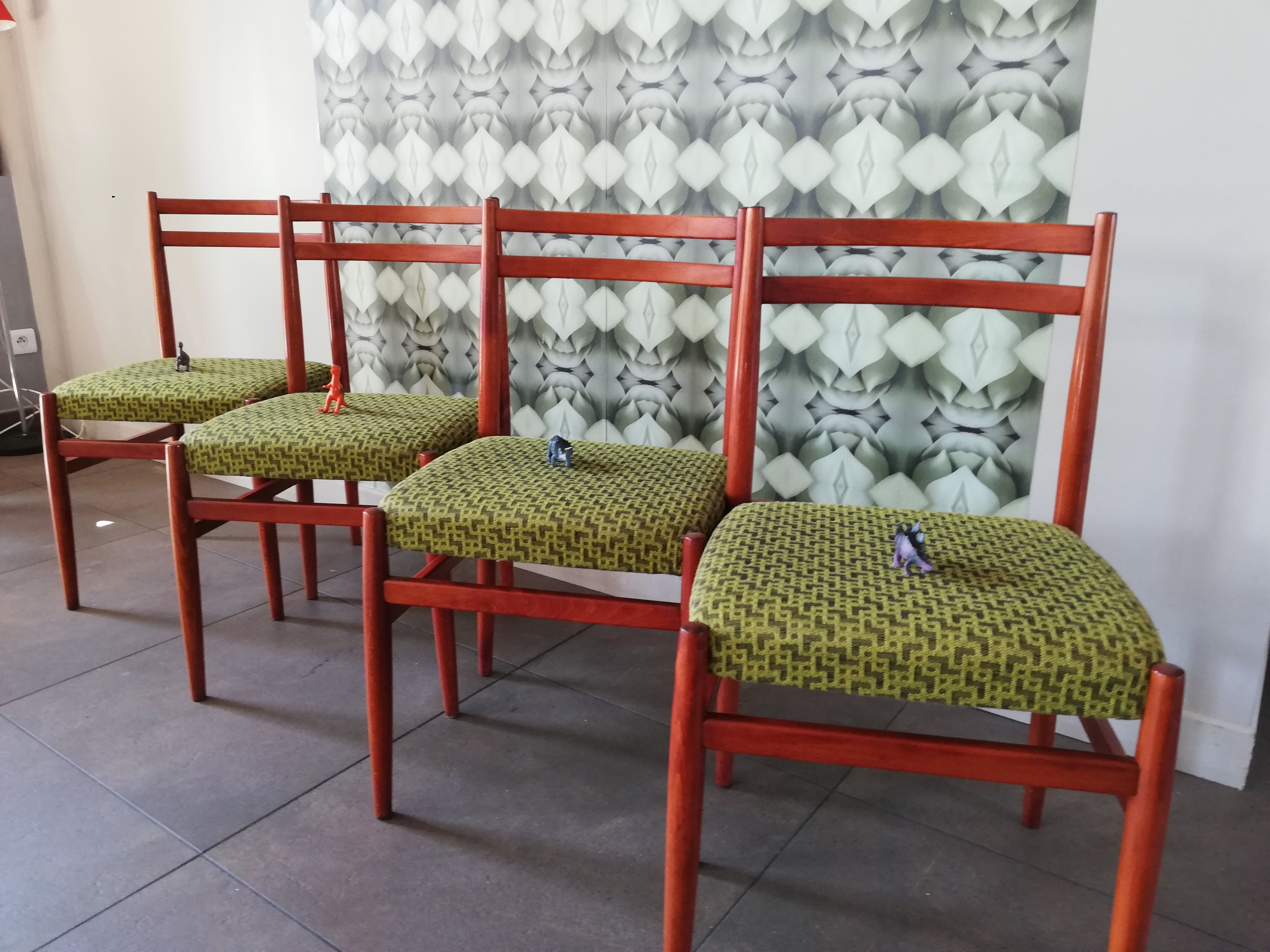 Set of 4 Czech Art Deco Chairs Ton, 1971, Up Zavody, Thonet
