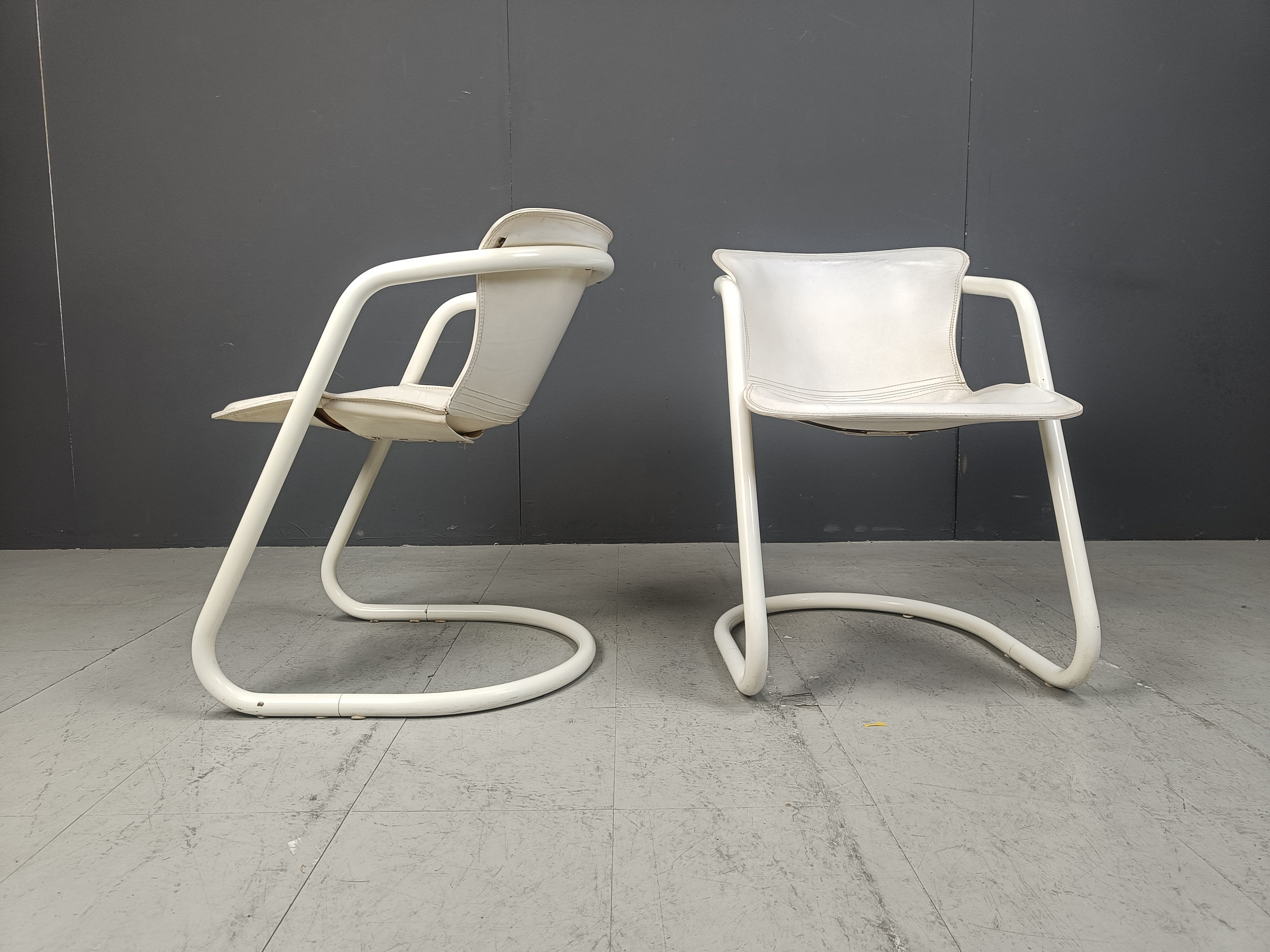 Vintage dining chairs by Metaform, set of 5 - 1970s