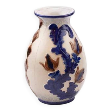 Vintage porcelain vase Knödgen Fine Ceramics
