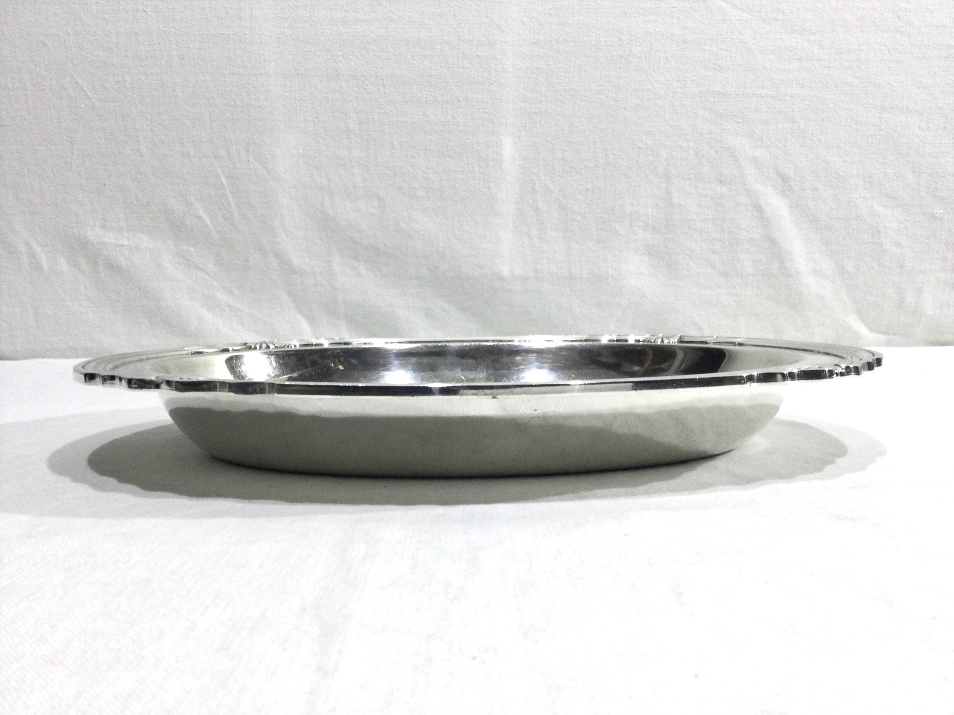 Gallia collection serving dish in silver metal