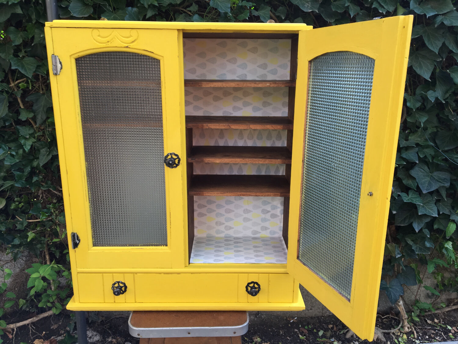 Art deco medicine cabinet
