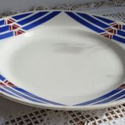 Badonviller round serving dish geometric design blue and red, Stella model