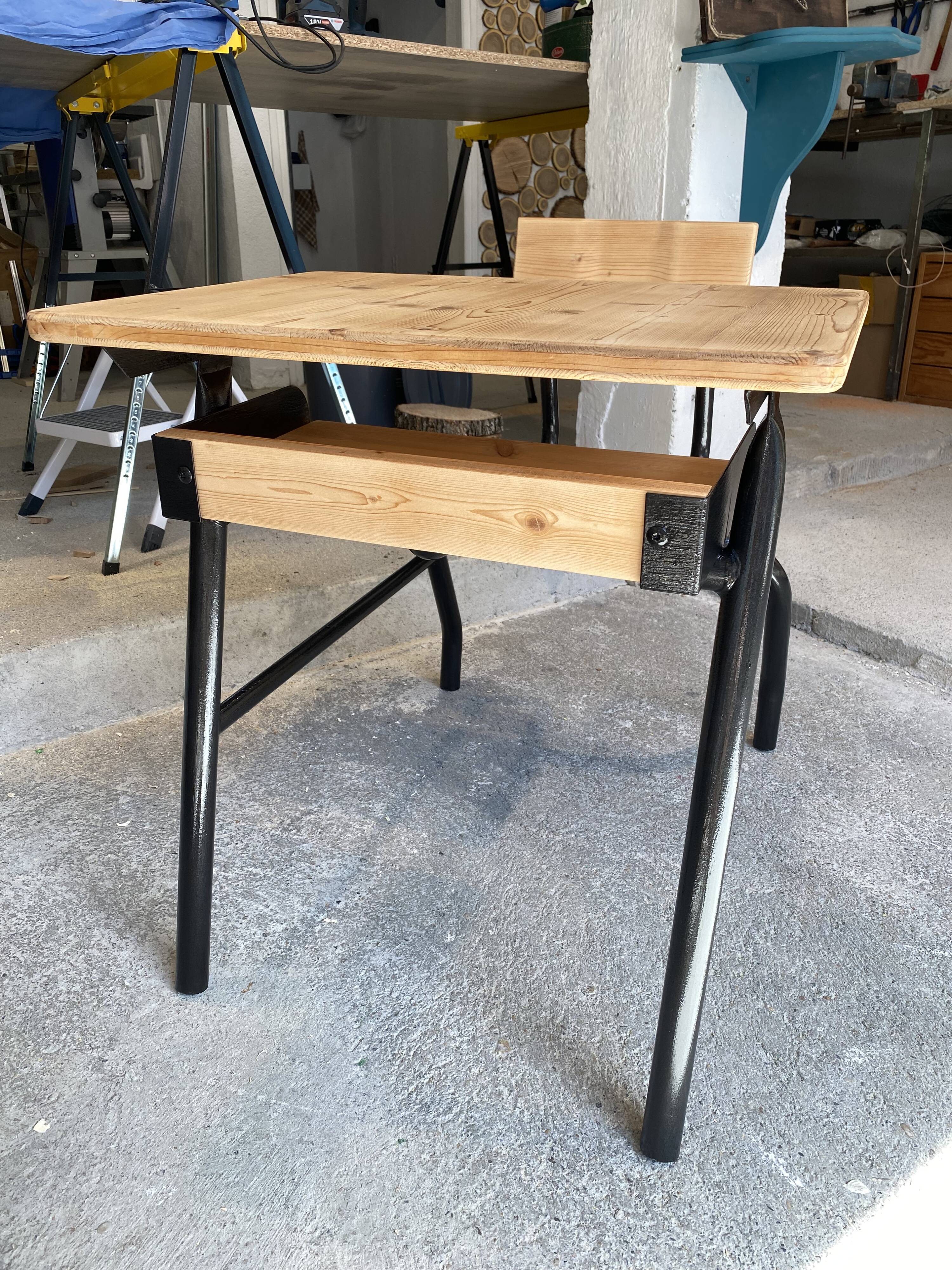 School desk 60s with chair