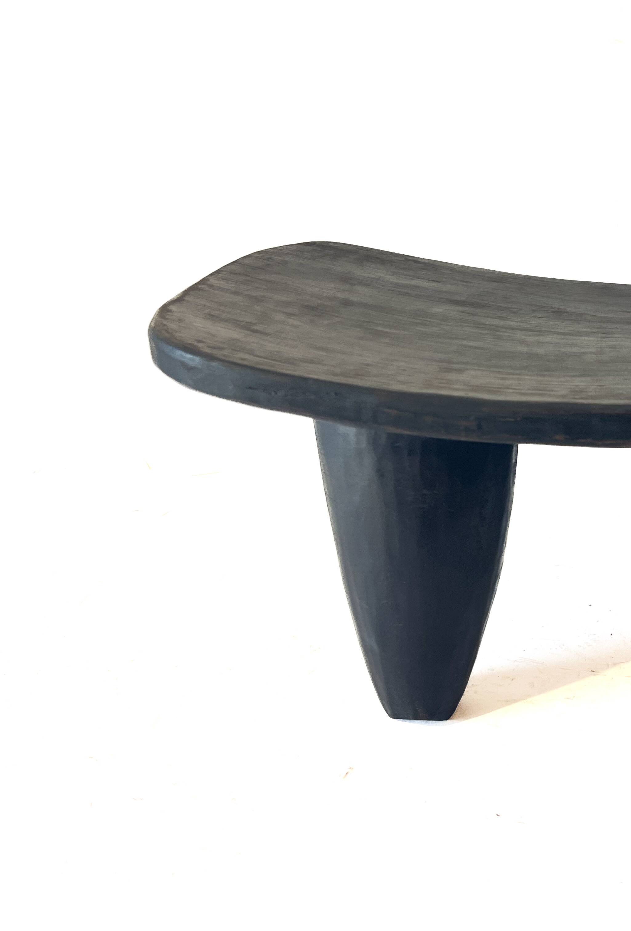 Tabouret Senoufo en bois noir, Côte d'Ivoire