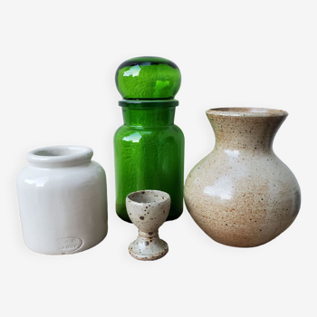 Lot of vintage objects in sandstone and glass