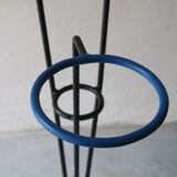 Wrought iron pot holder