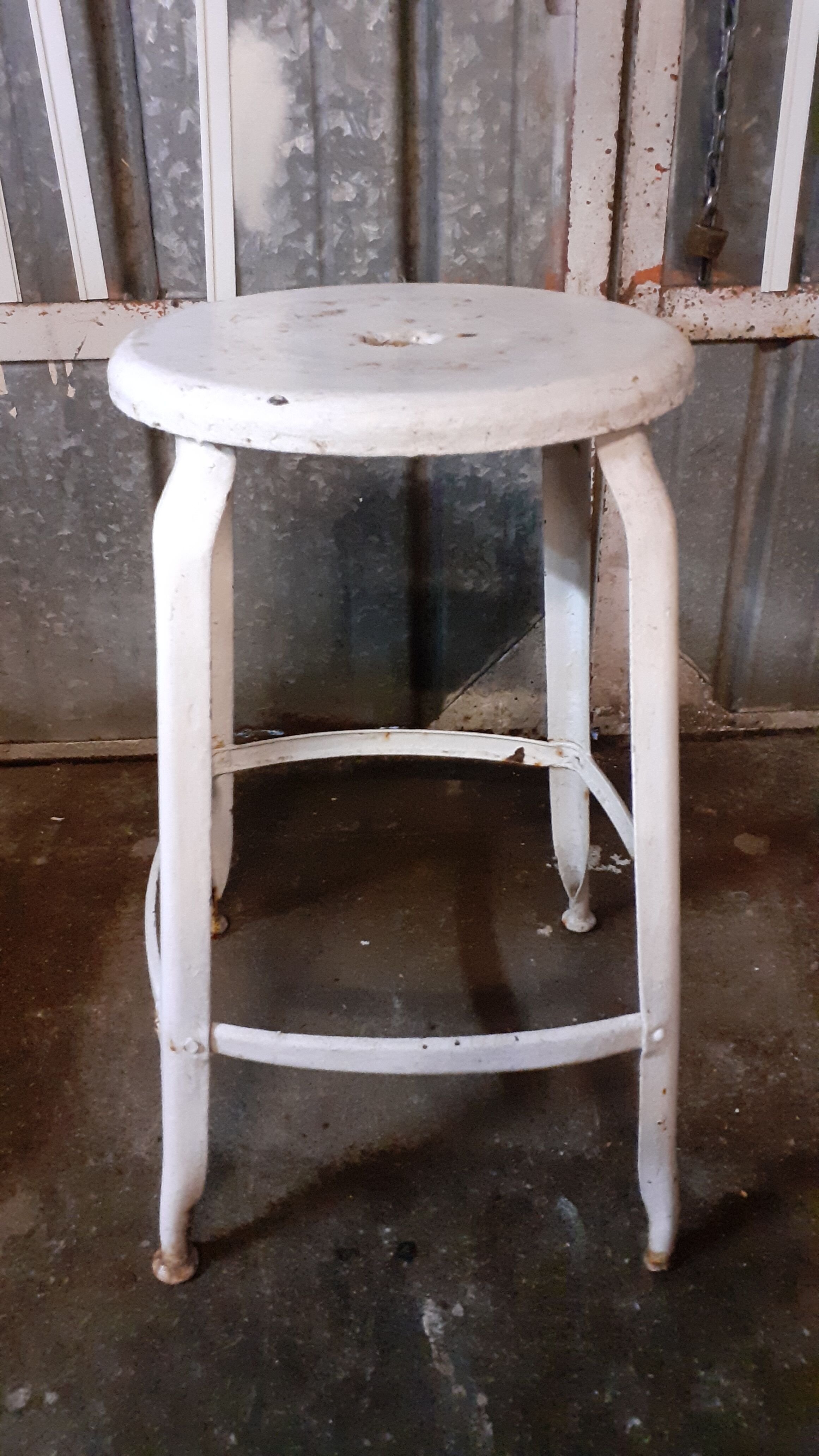 Nicolle industrial stool