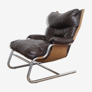 Fauteuil  scandinave en cuir 1970