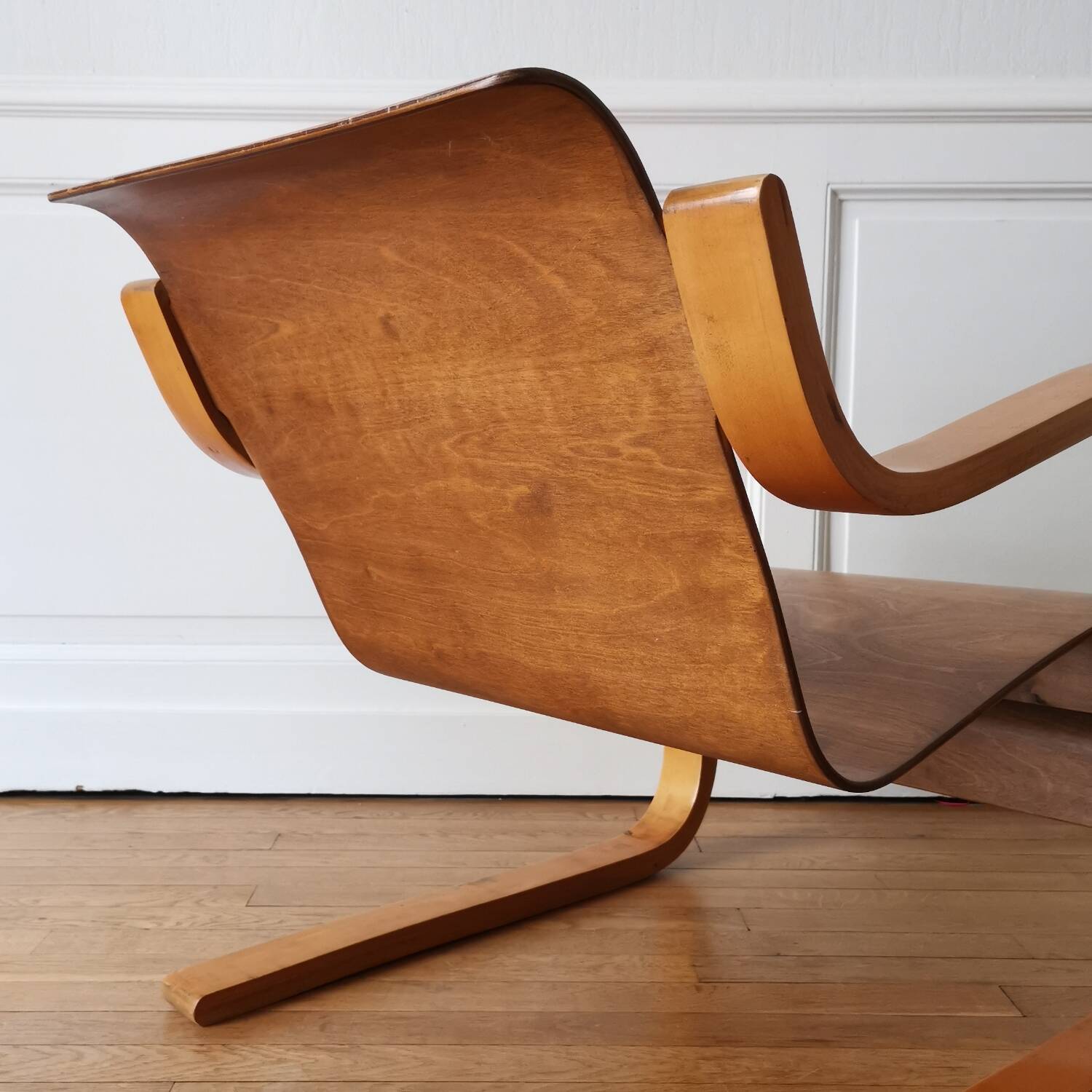 Armchair 31 "Cantilever" by Alvar Aalto, 1930
