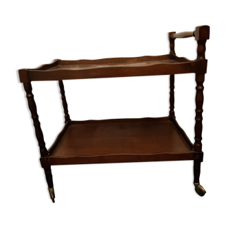 Serving rolling table