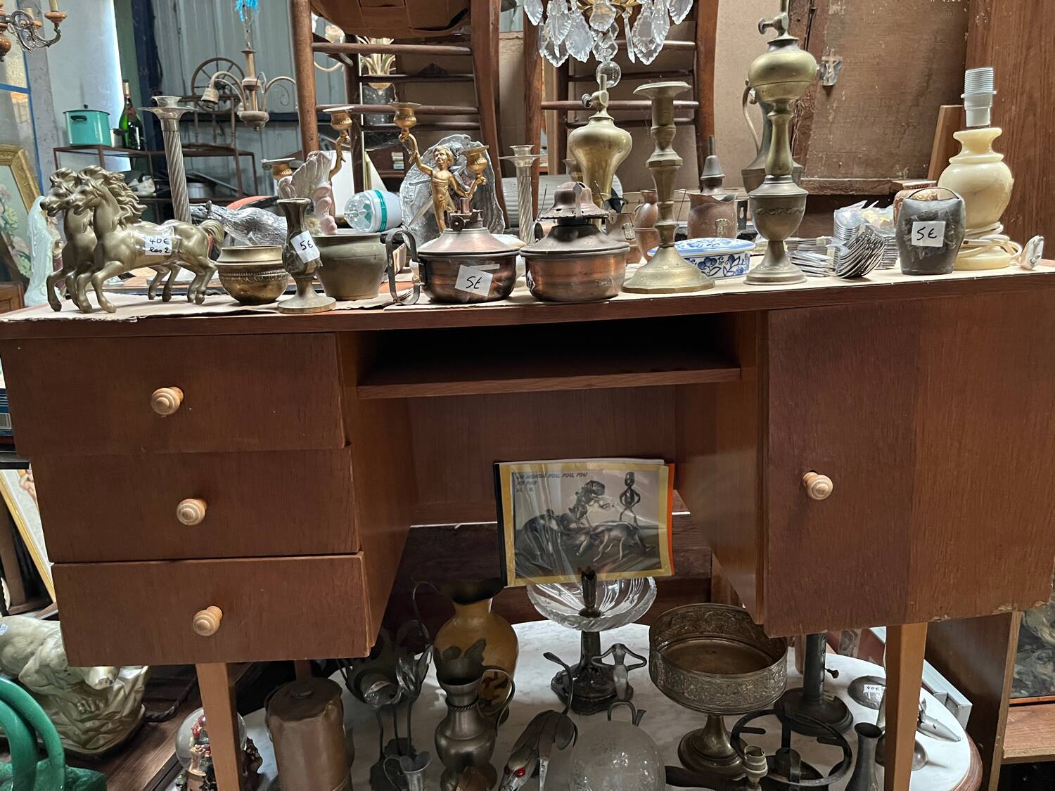 Vintage 1950s desk in light wood – compass base