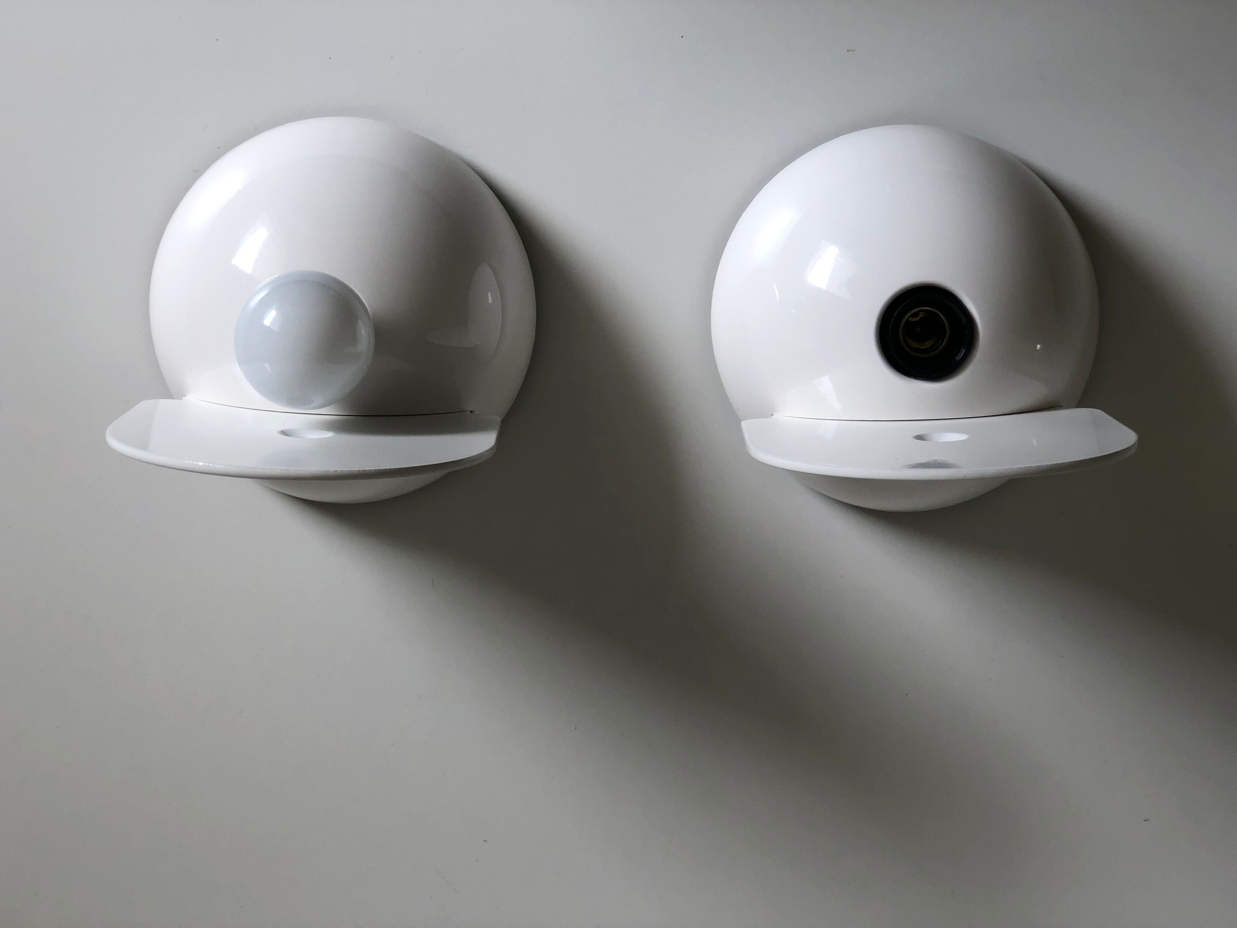 White Buco applior by Claudio Dini edited by Artemide, 1974