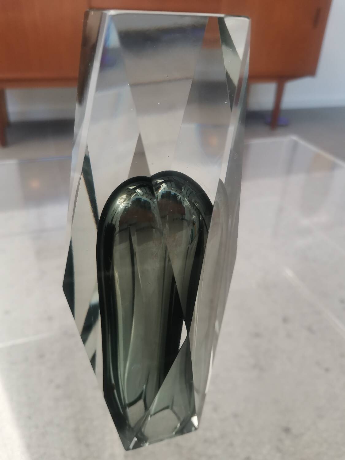 Murano Faceted Glass Vase with Grey Inner Core – Italy, 20 cm