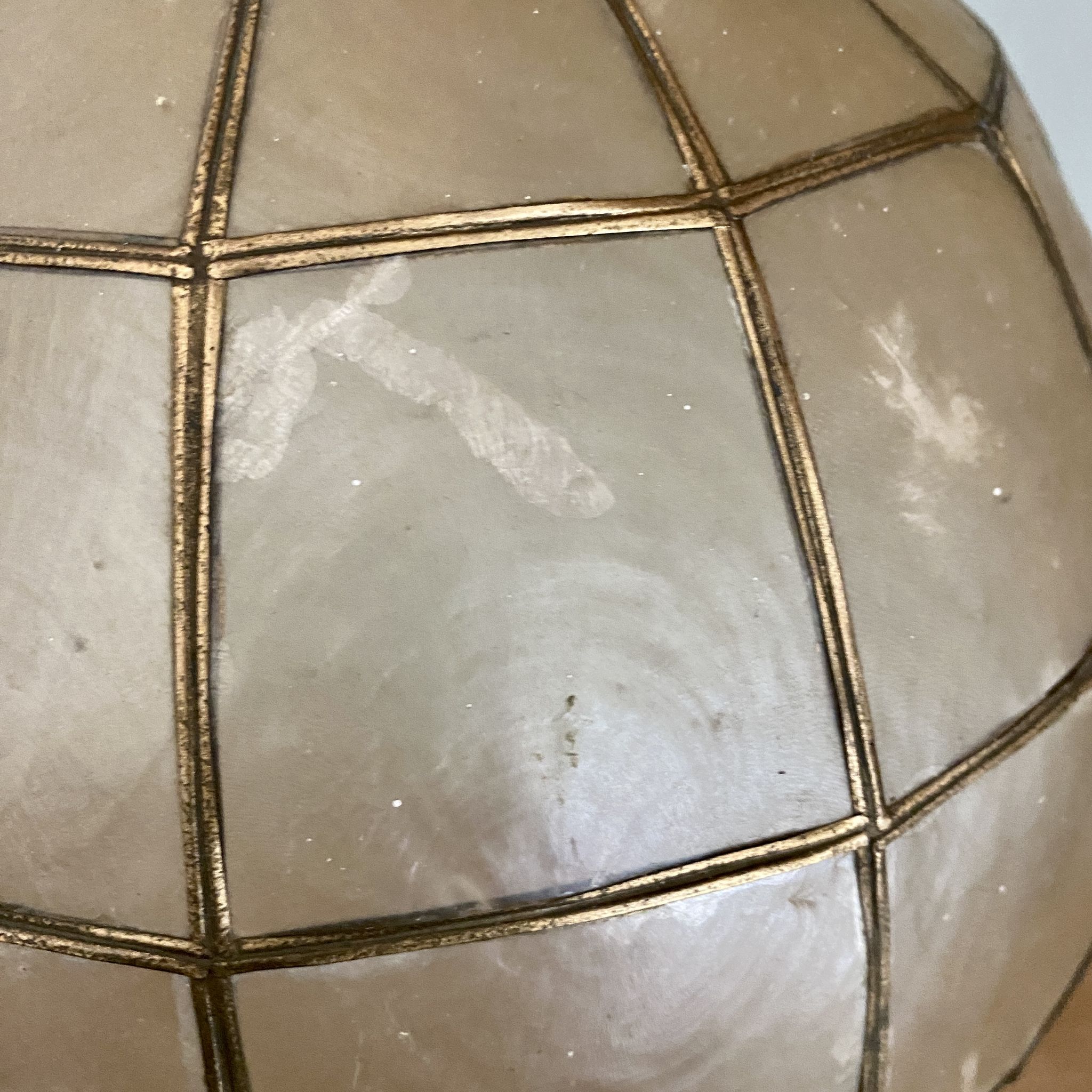 Vintage suspension lamp in mother-of-pearl and brass
