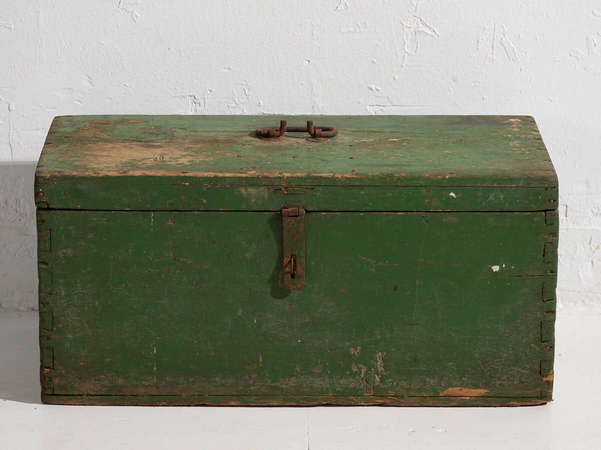 Small antique green wooden chest (circa 1910) #6