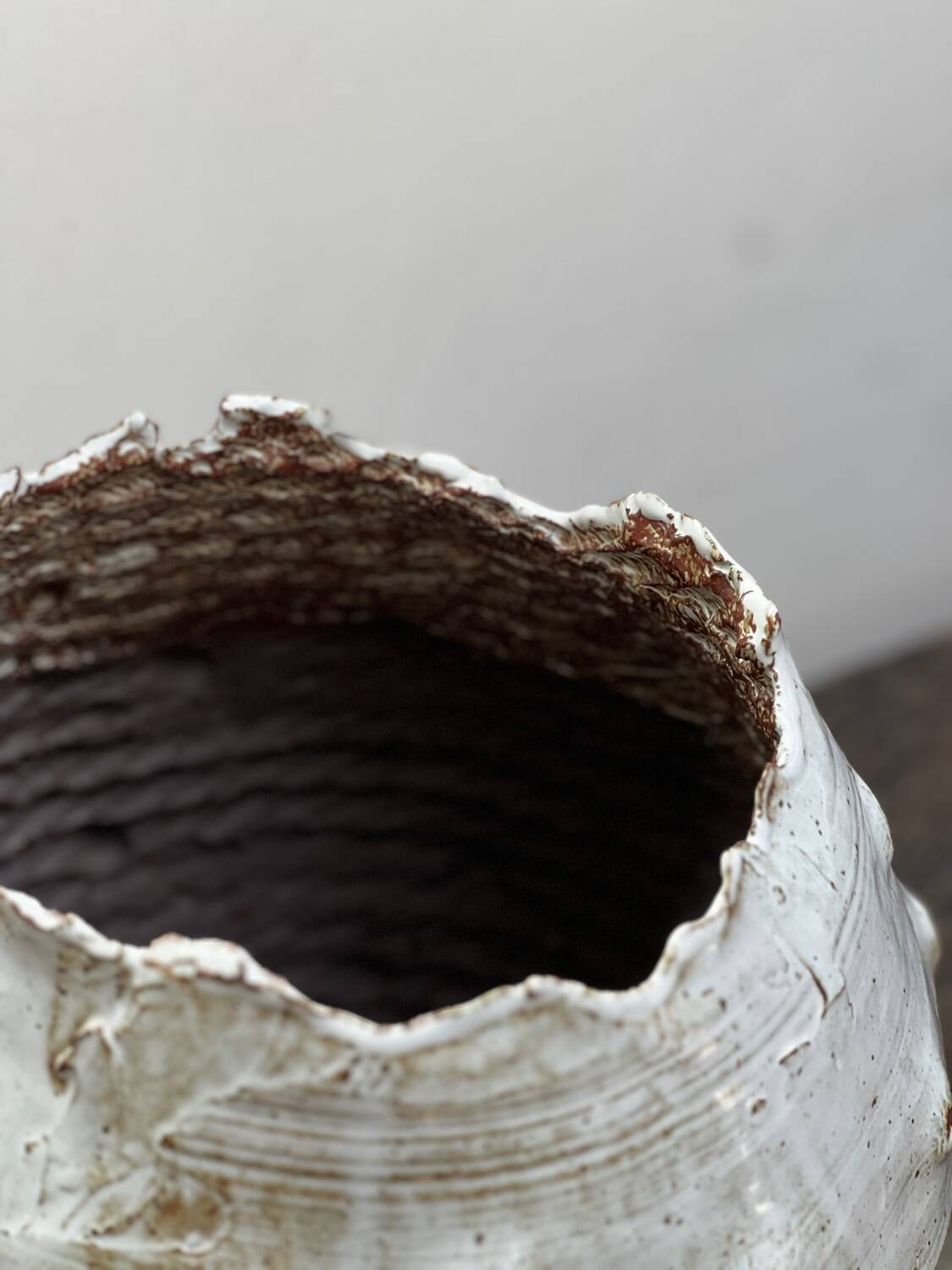 Cache pot en céramique