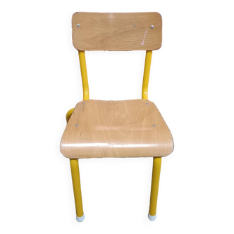 Vintage yellow school chair