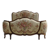 Lit corbeille ancien, en bois et tissu jacquard, en 140/190cm