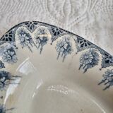 Set of two Terre de Fer Boulogne model dishes
