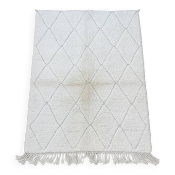 Petit tapis Marocain à petits losanges blancs