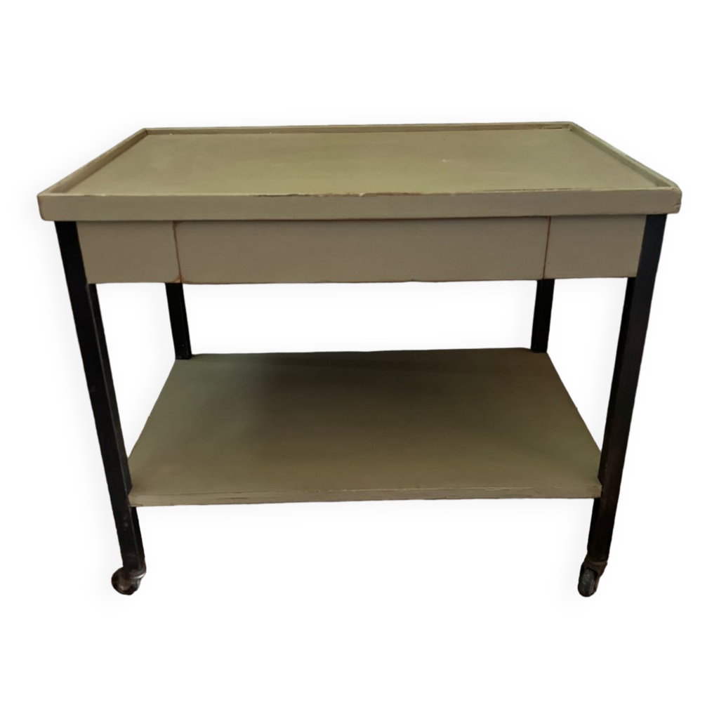 Table basse roulante , bois et métal , relookée | Selency
