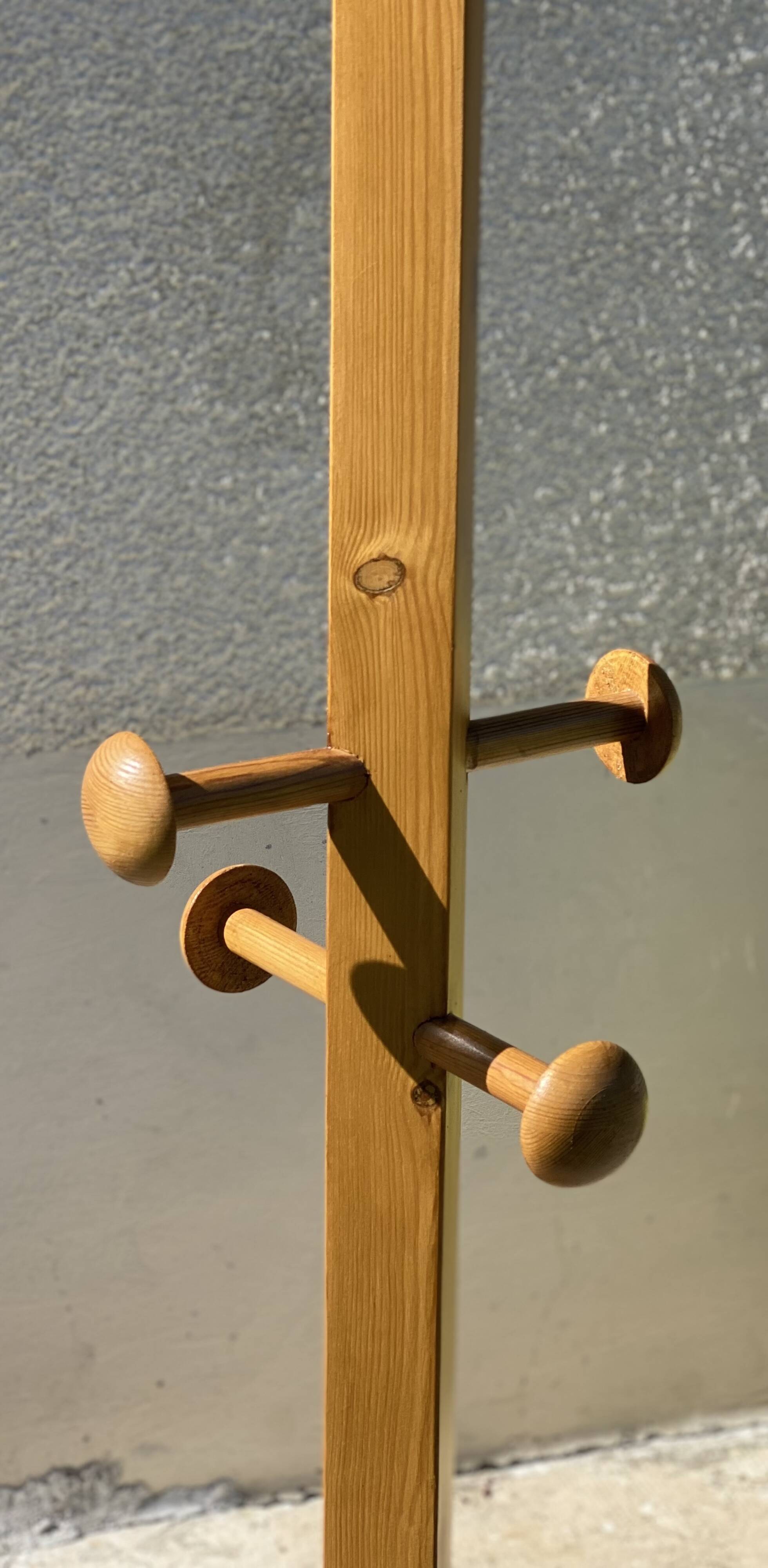 Modernist coat rack with 8 vintage 1980 hooks.