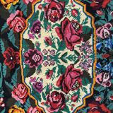 Moldovan kilim rug – 258 x 183 cm
