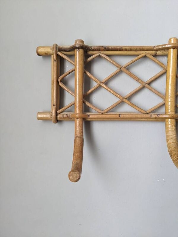 Porte-manteau vintage en rotin osier bambou décoration bohème campagne